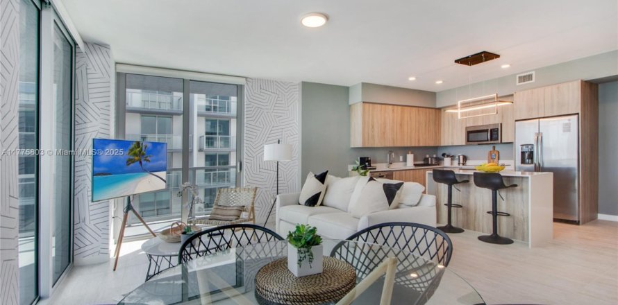Condominio en Miami, Florida, 1 dormitorio № 1985592