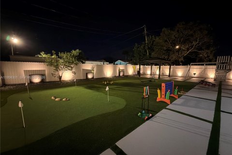 Villa ou maison à Fort Lauderdale, Floride 3 chambres, 96.25 m2 № 2328164