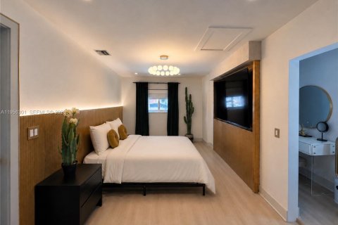 Villa ou maison à louer à Fort Lauderdale, Floride: 3 chambres, 96.25 m2 № 2328164 - photo 4