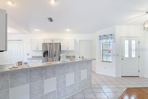 Купить виллу или дом в Палм-Кост, Флорида 11 комнат, 140.56м2, № 2229240 - фото 12