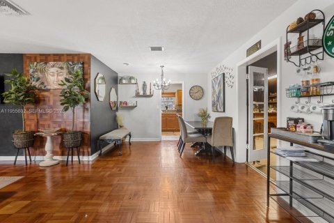 Купить коммерческую недвижимость в Орландо, Флорида № 2010330 - фото 8