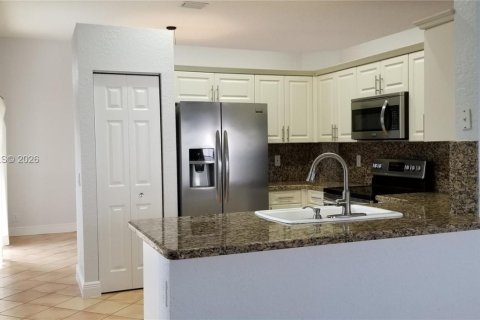 Casa en alquiler en Weston, Florida, 3 dormitorios, 155.33 m2 № 2026416 - foto 5