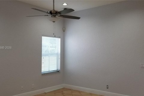 Casa en alquiler en Weston, Florida, 3 dormitorios, 155.33 m2 № 2026416 - foto 11