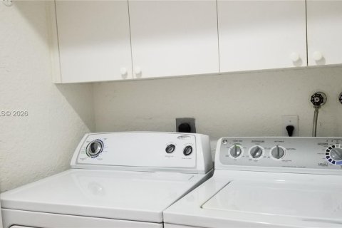 Casa en alquiler en Weston, Florida, 3 dormitorios, 155.33 m2 № 2026416 - foto 17