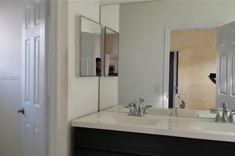 Casa en alquiler en Weston, Florida, 3 dormitorios, 155.33 m2 № 2026416 - foto 12