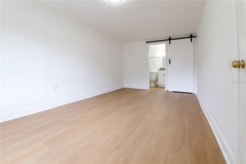 Villa ou maison à vendre à Tampa, Floride: 3 chambres, 109.81 m2 № 1903692 - photo 13