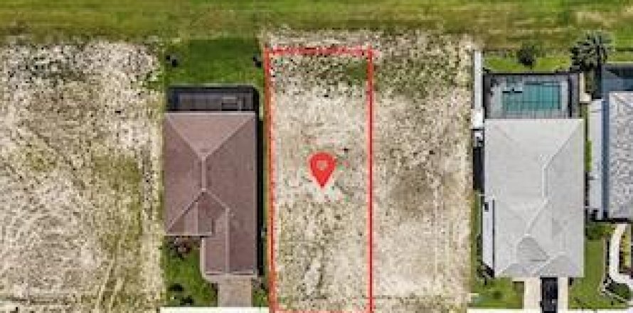Commercial property in Palm Coast, Florida № 2146169