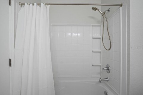 Townhouse in Kissimmee, Florida 4 bedrooms, 130.06 sq.m. № 1818828 - photo 25