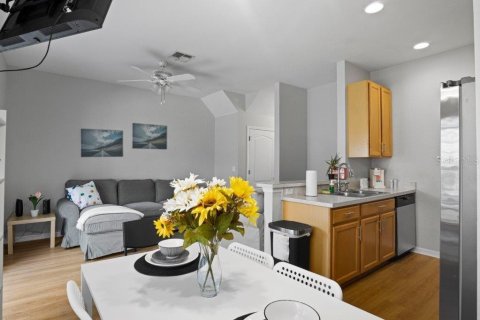 Townhouse in Kissimmee, Florida 4 bedrooms, 130.06 sq.m. № 1818828 - photo 6