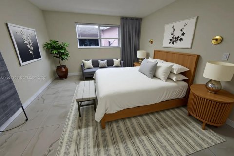 House in Hollywood, Florida 4 bedrooms, 219.25 sq.m. № 1999526 - photo 5