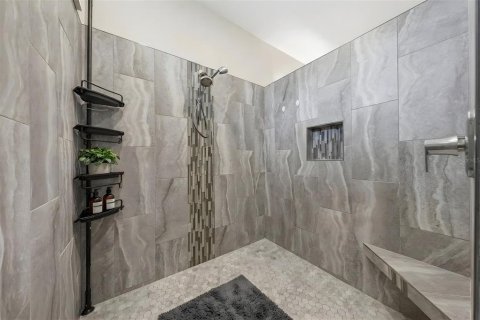 Casa en venta en Mount Dora, Florida, 4 dormitorios, 319.96 m2 № 2310070 - foto 30