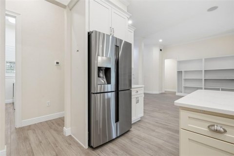 Casa en venta en Mount Dora, Florida, 4 dormitorios, 319.96 m2 № 2310070 - foto 17
