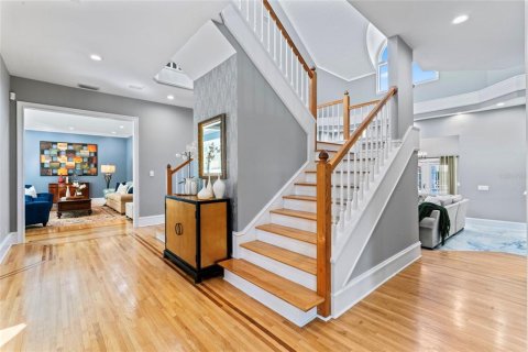 Casa en venta en Tampa, Florida, 4 dormitorios, 453.73 m2 № 1642577 - foto 8