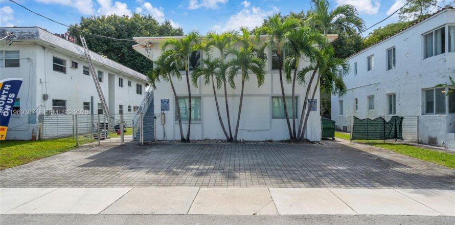 Apartamento en Miami, Florida 2 dormitorios, 260.41 m2 № 2030179