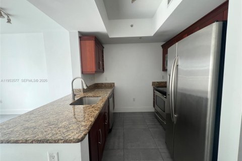 Condominio en Miami, Florida, 1 dormitorio № 2079100
