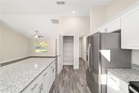 Villa ou maison à vendre à Ocala, Floride: 3 chambres, 134.99 m2 № 2360662 - photo 21