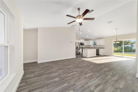 Villa ou maison à vendre à Ocala, Floride: 3 chambres, 134.99 m2 № 2360662 - photo 12
