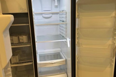 Снять в аренду таунхаус в Сан-Антонио, Флорида 4 спальни, 209.12м2, № 2096044 - фото 14