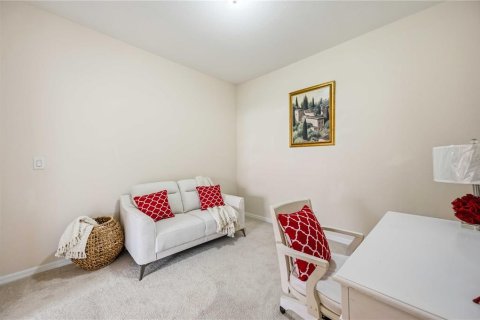 House in North Port, Florida 2 bedrooms, 138.61 sq.m. № 2203296 - photo 21