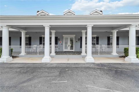 House in North Port, Florida 2 bedrooms, 138.61 sq.m. № 2203296 - photo 30
