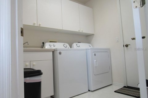 Casa en alquiler en Rotonda, Florida, 3 dormitorios, 199.65 m2 № 1322379 - foto 20
