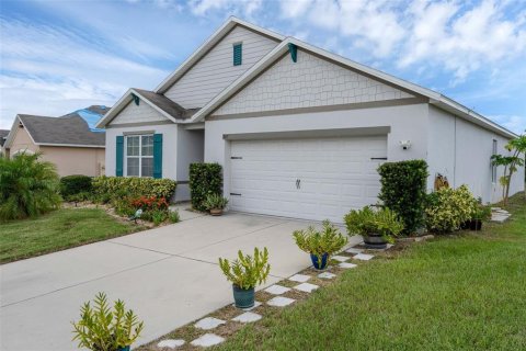 House in Haines City, Florida 4 bedrooms, 173.45 sq.m. № 1909511 - photo 3