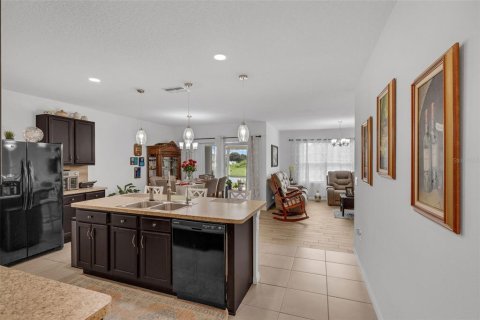 House in Haines City, Florida 4 bedrooms, 173.45 sq.m. № 1909511 - photo 7