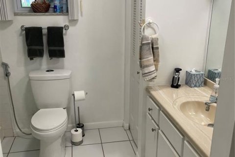 House in Okeechobee, Florida 3 bedrooms, 159.51 sq.m. № 1355564 - photo 27