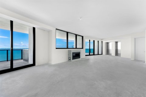 Copropriété à vendre à Sunny Isles Beach, Floride: 4 chambres, 294.59 m2 № 1966356 - photo 14