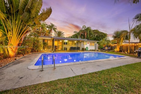 Villa ou maison à vendre à Cutler Bay, Floride: 3 chambres, 133.5 m2 № 2005096 - photo 30