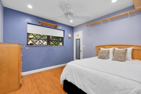 Villa ou maison à vendre à Cutler Bay, Floride: 3 chambres, 133.5 m2 № 2005096 - photo 17