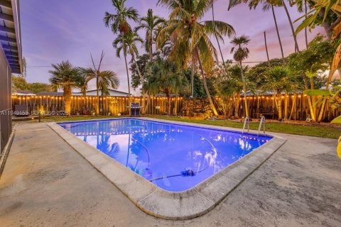 Villa ou maison à vendre à Cutler Bay, Floride: 3 chambres, 133.5 m2 № 2005096 - photo 28