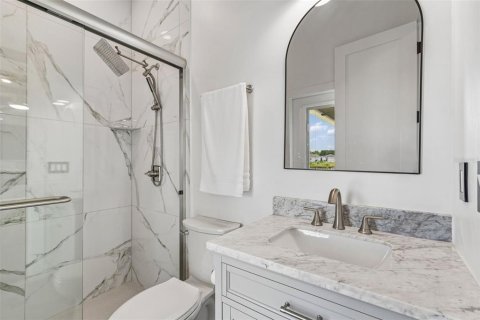 House in Safety Harbor, Florida 4 bedrooms, 318.93 sq.m. № 2225609 - photo 25