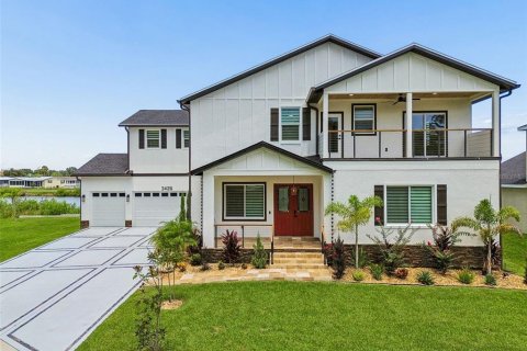 House in Safety Harbor, Florida 4 bedrooms, 318.93 sq.m. № 2225609 - photo 4