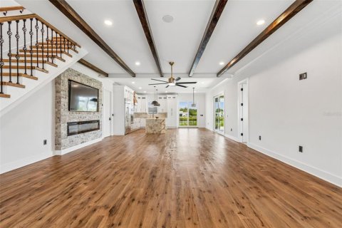 House in Safety Harbor, Florida 4 bedrooms, 318.93 sq.m. № 2225609 - photo 10