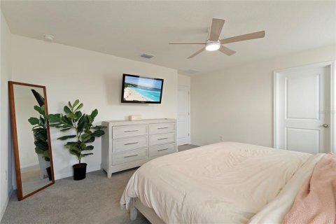 House in Dade City, Florida 4 bedrooms, 207.92 sq.m. № 1687637 - photo 21