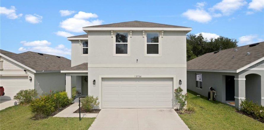 House in Dade City, Florida 4 bedrooms, 207.92 sq.m. № 1687637