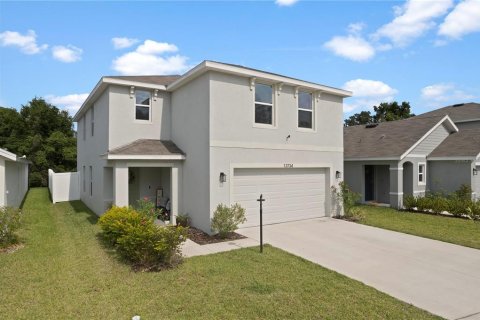 House in Dade City, Florida 4 bedrooms, 207.92 sq.m. № 1687637 - photo 2