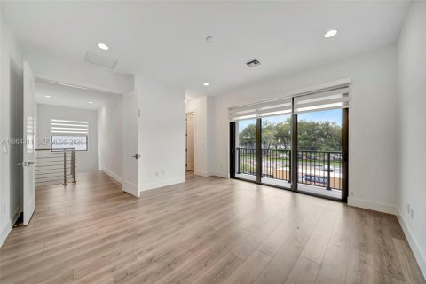 Villa ou maison à louer à Fort Lauderdale, Floride: 4 chambres, 238.94 m2 № 2027080 - photo 24