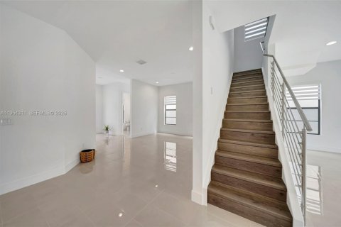 Villa ou maison à louer à Fort Lauderdale, Floride: 4 chambres, 238.94 m2 № 2027080 - photo 21
