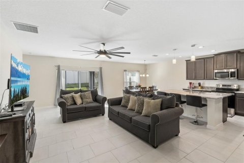 Villa ou maison à vendre à Davenport, Floride: 4 chambres, 176.51 m2 № 2145183 - photo 13