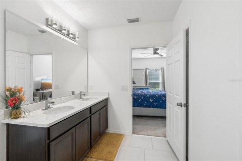 Villa ou maison à vendre à Davenport, Floride: 4 chambres, 176.51 m2 № 2145183 - photo 17