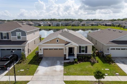 Villa ou maison à vendre à Kissimmee, Floride: 4 chambres, 192.31 m2 № 2148647 - photo 27