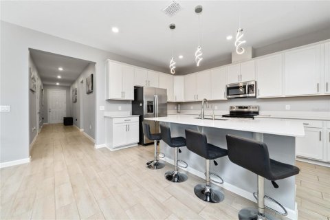 Villa ou maison à vendre à Kissimmee, Floride: 4 chambres, 192.31 m2 № 2148647 - photo 8