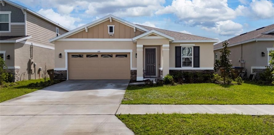 Villa ou maison à Kissimmee, Floride 4 chambres, 192.31 m2 № 2148647