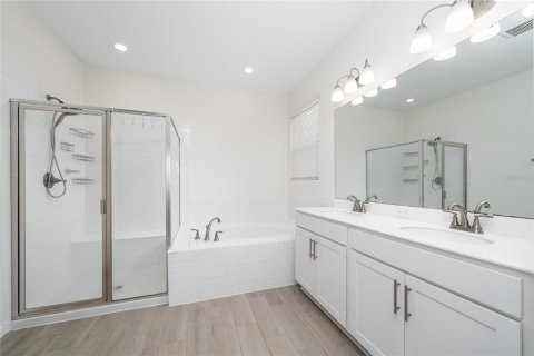 Villa ou maison à vendre à Kissimmee, Floride: 4 chambres, 192.31 m2 № 2148647 - photo 13