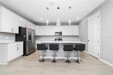 Villa ou maison à vendre à Kissimmee, Floride: 4 chambres, 192.31 m2 № 2148647 - photo 9