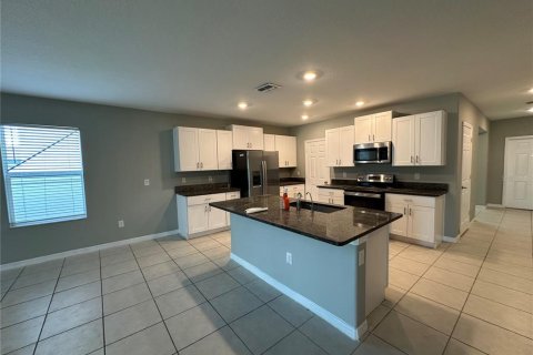 House in Riverview, Florida 5 bedrooms, 273.97 sq.m. № 1722368 - photo 4