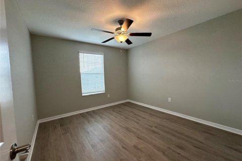House in Riverview, Florida 5 bedrooms, 273.97 sq.m. № 1722368 - photo 13
