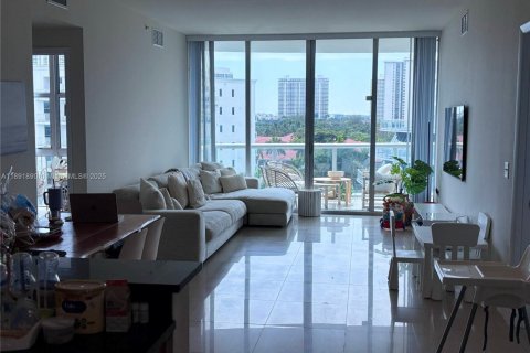 Condo in Aventura, Florida, 2 bedrooms  № 1943918 - photo 4